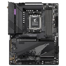 Gigabyte B650 AORUS PRO AX placa base AMD B650 Zócalo AM5 ATX (Espera 4 dias)